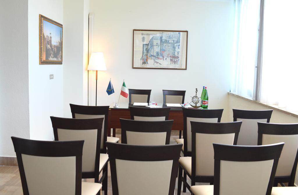 Hotel Villa Eleonora Scauri  Bagian luar foto