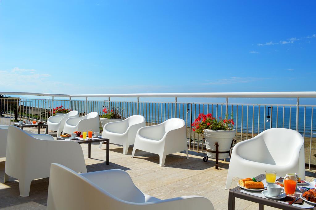 Hotel Villa Eleonora Scauri  Bagian luar foto