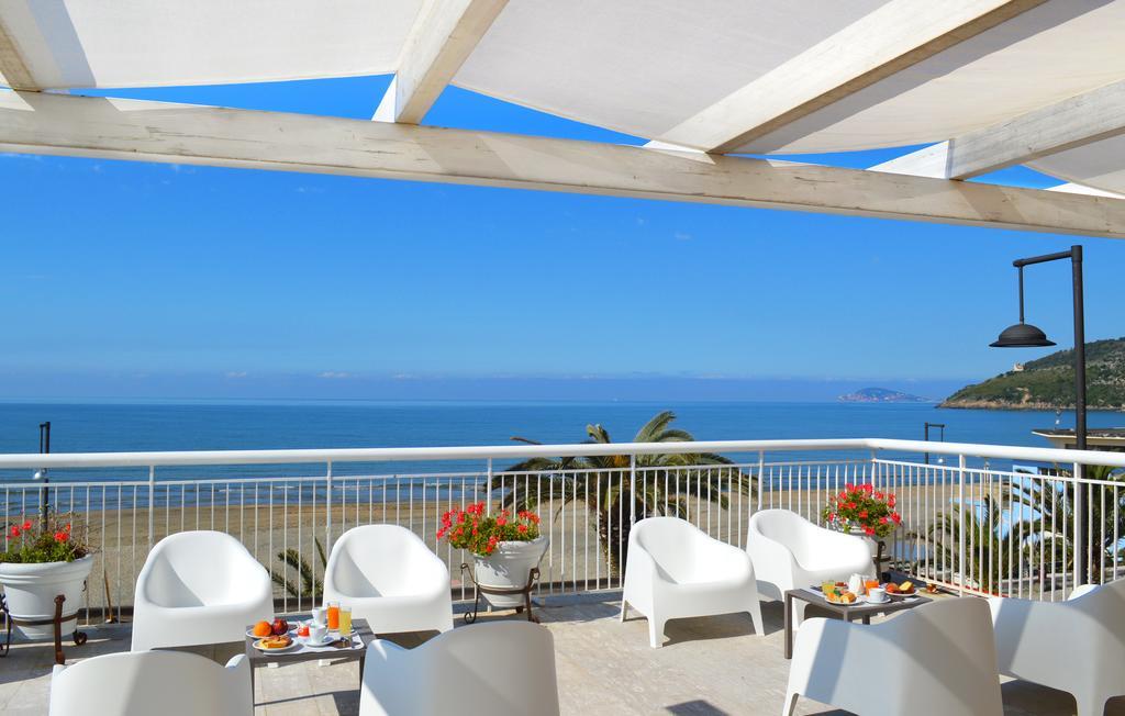 Hotel Villa Eleonora Scauri  Bagian luar foto